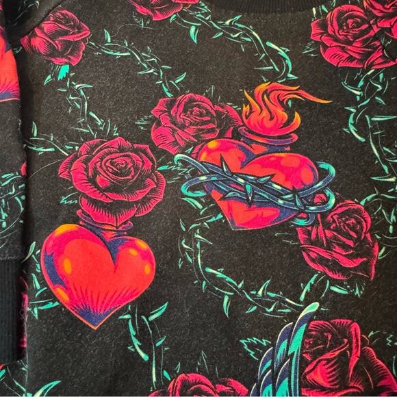 Bums and Roses Hearts and Thorns Valentine’s Jogger Set - Picture 3 of 5